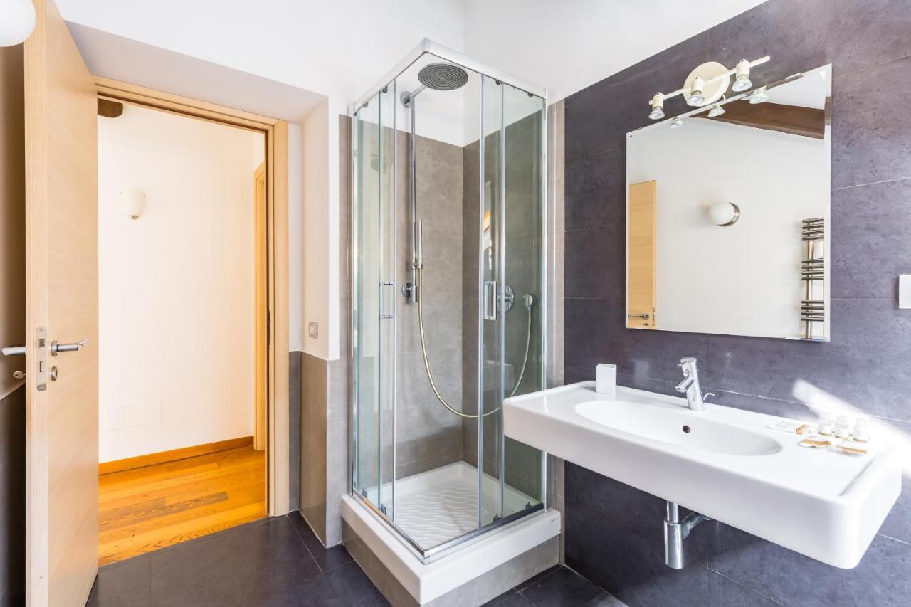 Attico Al Duomo By Napoliapartments Appartamento *